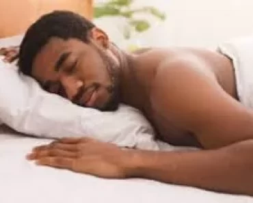 EXCLUSIVE: Positive effects of sleeping without clothes