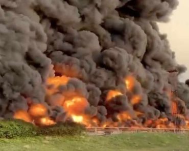 Breaking: Huge explosion & massive inferno as ‘Ukrainian drone strike’ hits occupied Crimea blowing up fuel depot in blow to Putin