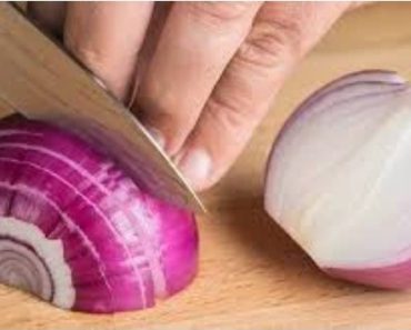 Here Is The Reason Why Cutting Onions Makes You Shed Tears And How To Prevent It