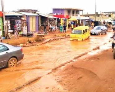 JUST IN: Traditional ruler allegedly demands N10m from hotelier who wants to repair damaged road in a community