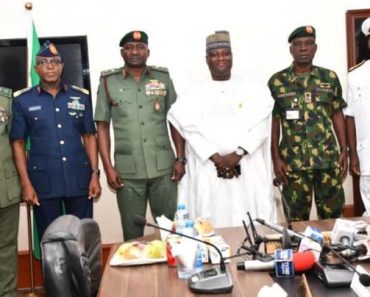 BREAKING: Gen Musa Leads Service Chiefs to Defence House as Perm Sec Seeks Improved Civil-Military Relations