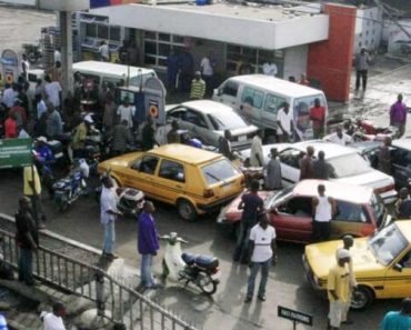Drama As Queues Resurface In Abuja As Northern State Still Sells Fuel At N550
