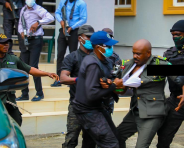 BREAKING: DSS Arrests Ikoyi Prison Boss Amidst Scuffle Over Emefiele’s Custody