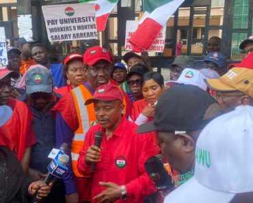 BREAKING: Labour suspends mass action, planned strike over FG’s “inaction” on petrol subsidy agreement