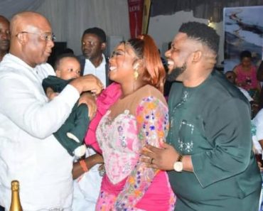 BREAKING: Uzodimma, Govt Dignitaries, Others Celebrate With Nwabuwah, Wife As They Dedicate Their Son To God