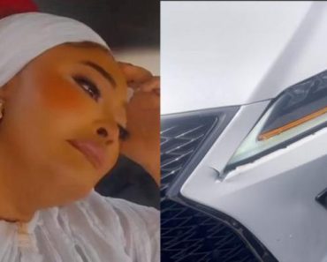 “Must you lie” – Fans drag Biodun Okeowo after she said she use millions of Naira to repair her bashed Lexus Jeep, She replied