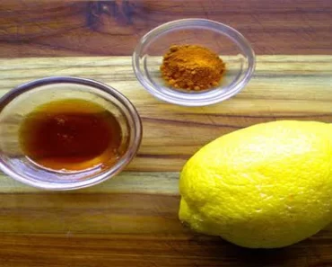 Why you should drink hot water with lemon and turmeric in the morning