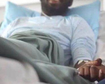 Man who nearly died of heart attack at side chick’s house lands in hospital where wife works