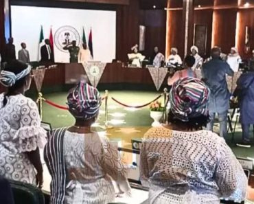 BREAKING: President Tinubu Receives APC Women Leaders Of The 36 States And FCT