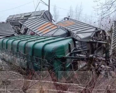 BREAKING: Huge blast derails Russian cargo train carrying mystery white substance in ‘Ukrainian sabotage attack’