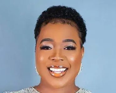 I’m not married at 34 because men don’t have sense – Nollywood actress |