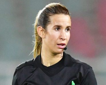 JUST IN: History at Nigeria’s match! Moroccan becomes the first Arab woman centre referee at AFCON